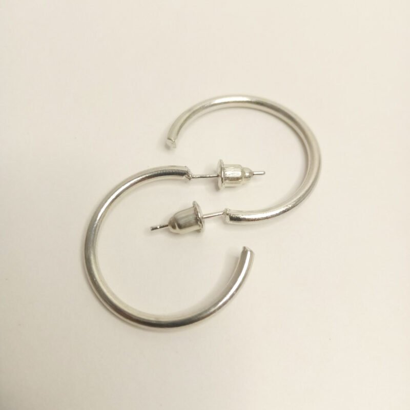 Pendientes plateados