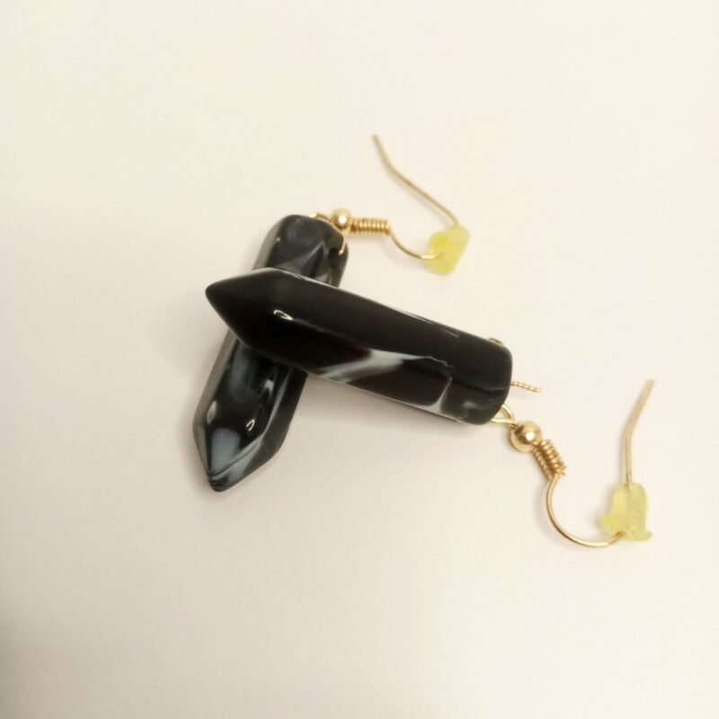 Pendientes de resina