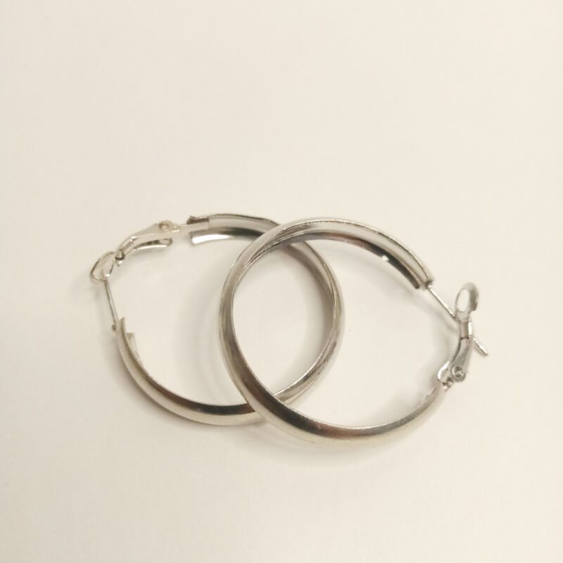 Pendientes plateados