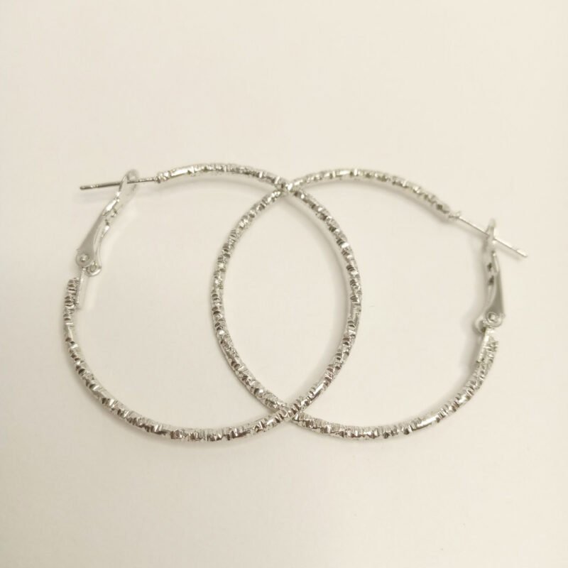 Pendientes plateados