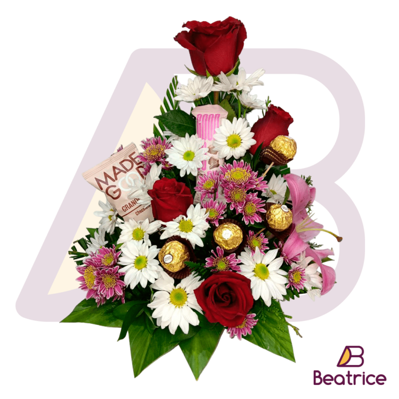 Triángulo floral con chocolates